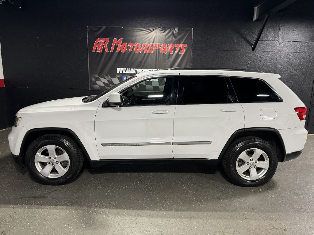 2013 Jeep Grand Cherokee Image 2