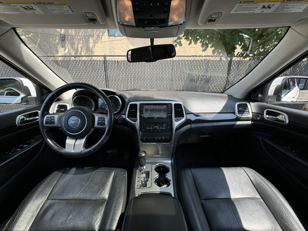 2013 Jeep Grand Cherokee Image 18