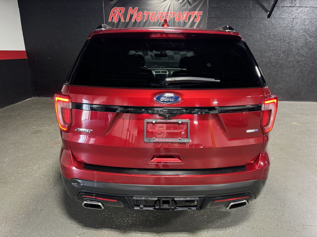 2016 Ford Explorer Image 4