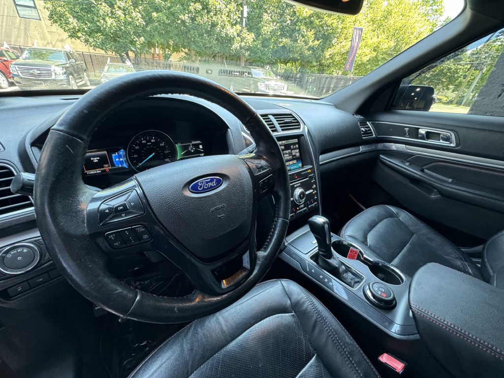 2016 Ford Explorer Image 10