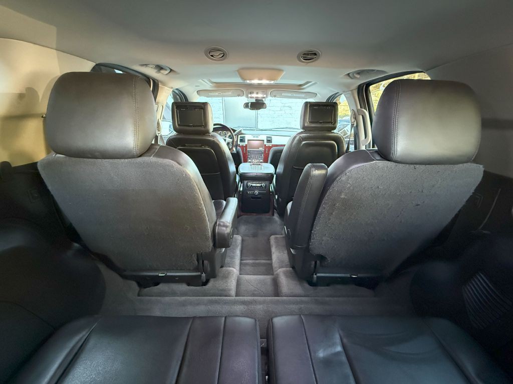 2009 Cadillac Escalade Image 21