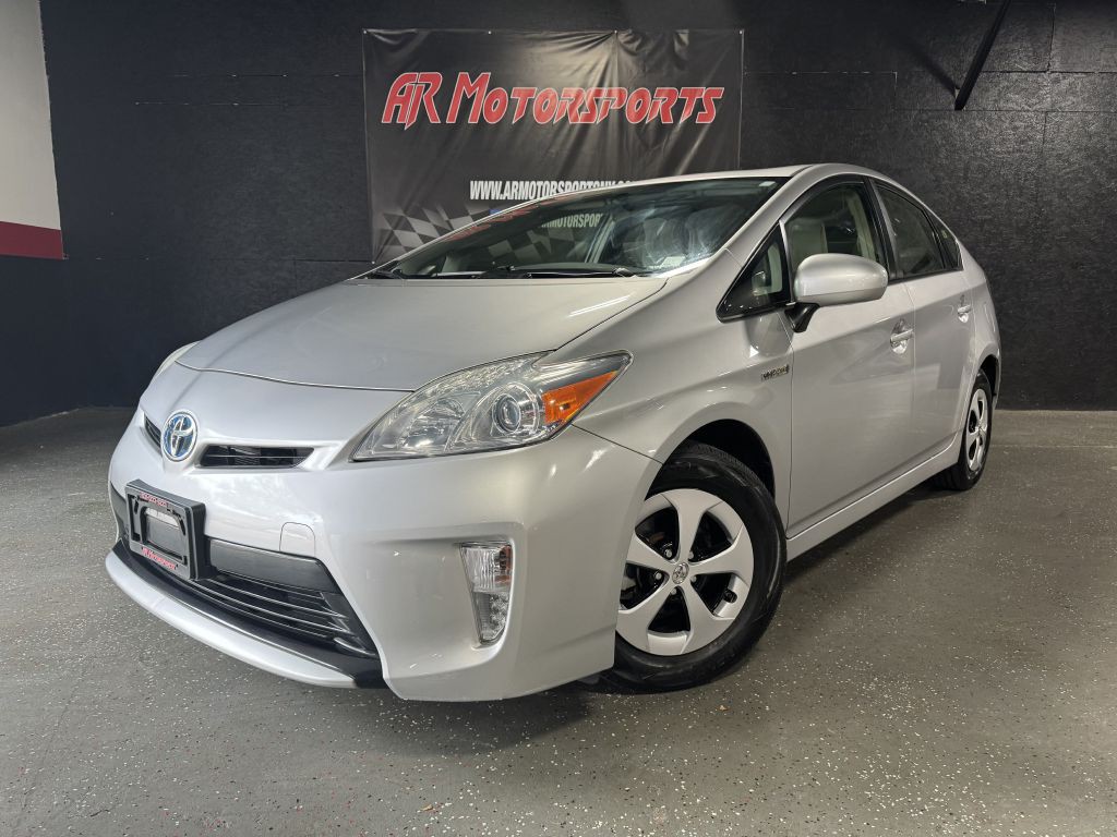 2013 Toyota Prius Image 1