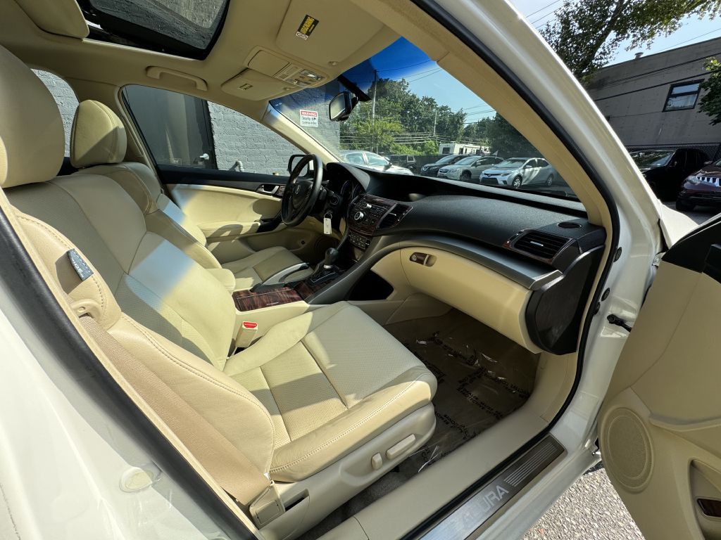2010 Acura TSX Image 16