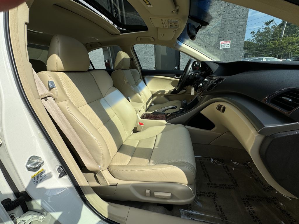 2010 Acura TSX Image 17