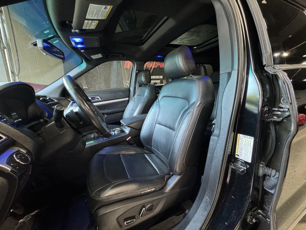 2016 Ford Explorer Image 14