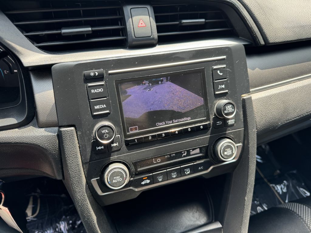 2019 Honda Civic Image 10