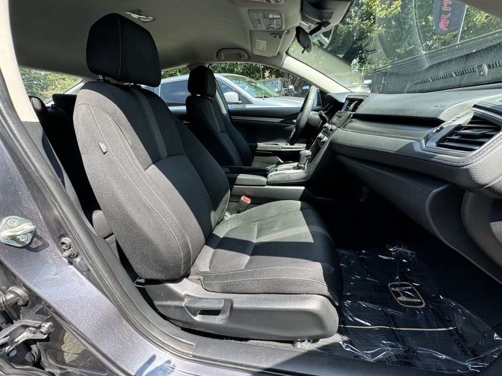 2019 Honda Civic Image 18