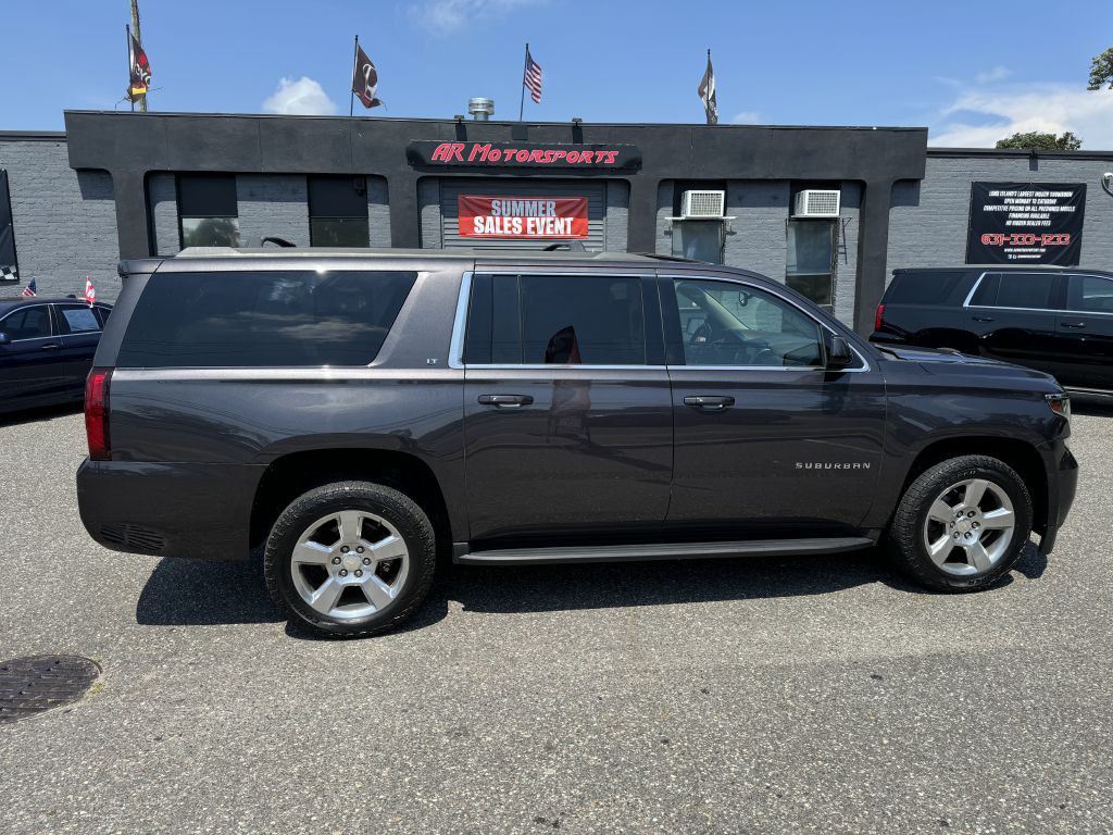2018 Chevrolet Suburban Image 5