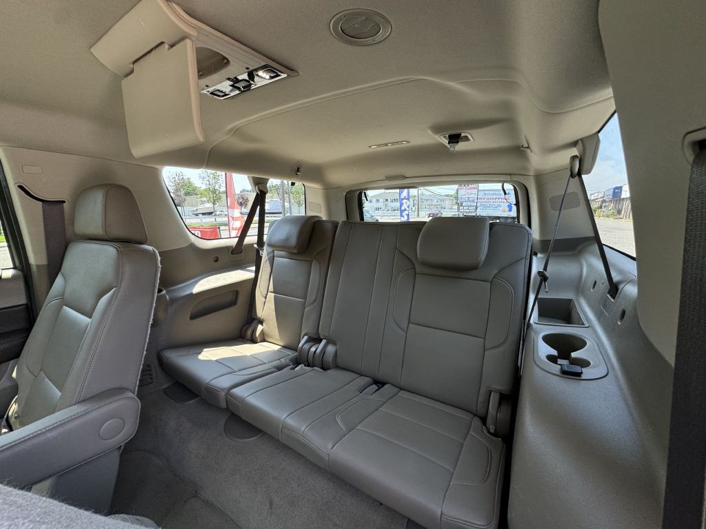 2018 Chevrolet Suburban Image 22