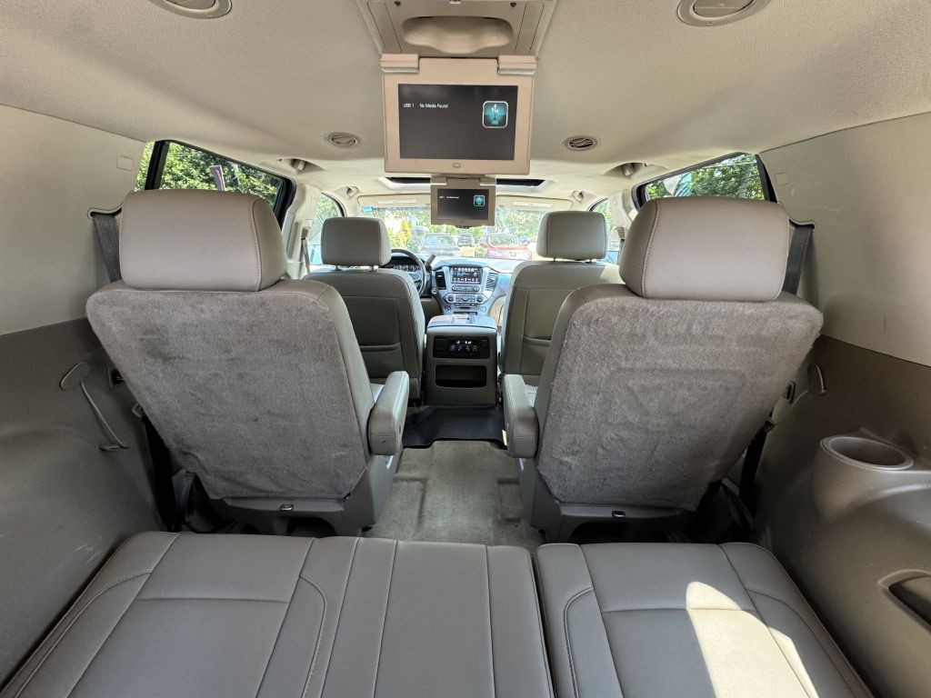 2018 Chevrolet Suburban Image 23