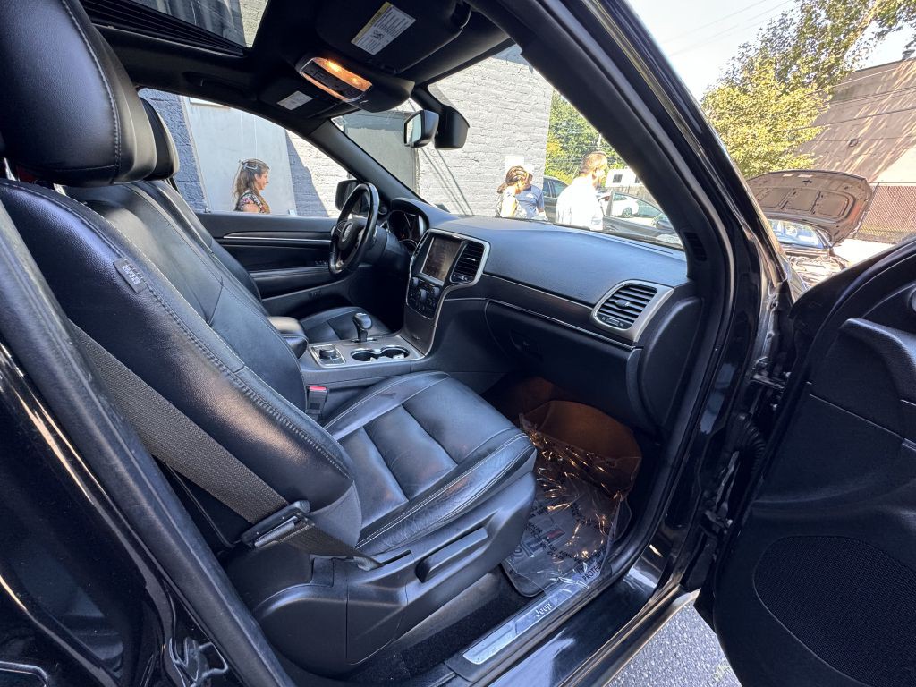 2014 Jeep Grand Cherokee Image 19