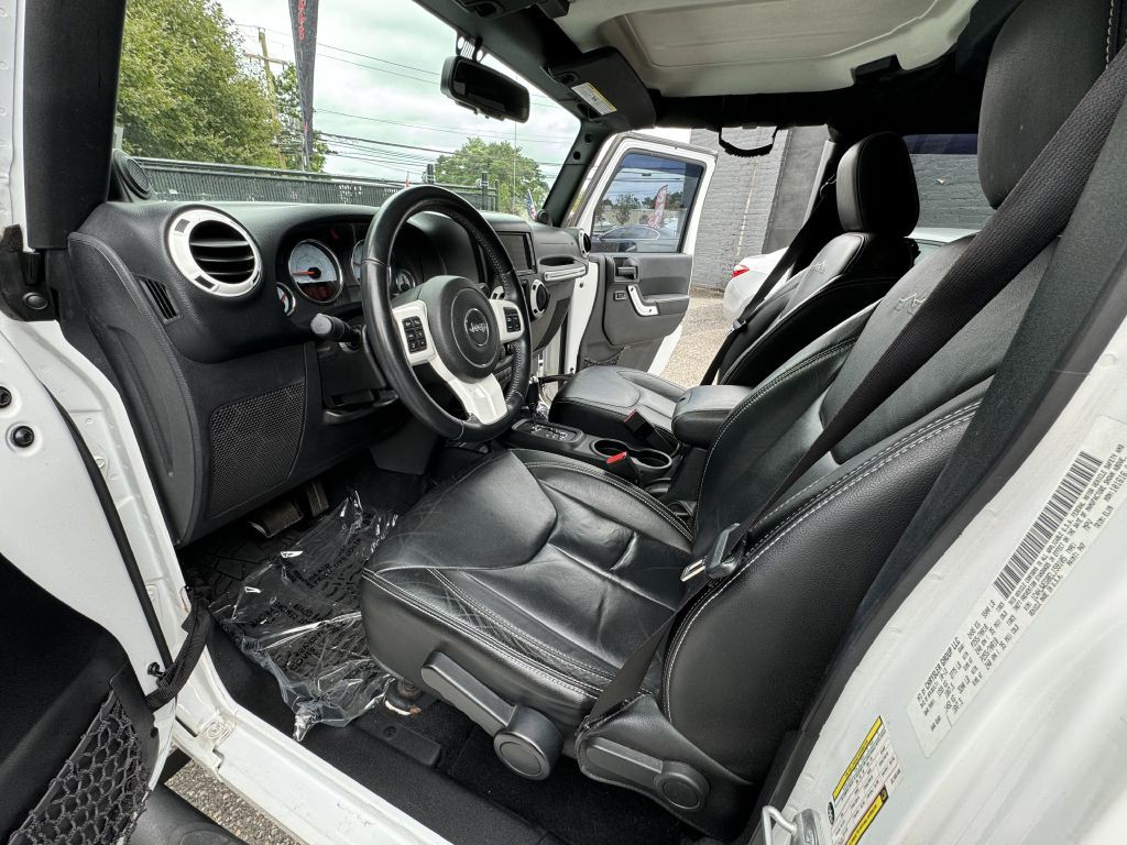2014 Jeep Wrangler Unlimited Image 11