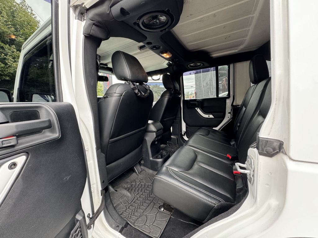 2014 Jeep Wrangler Unlimited Image 19