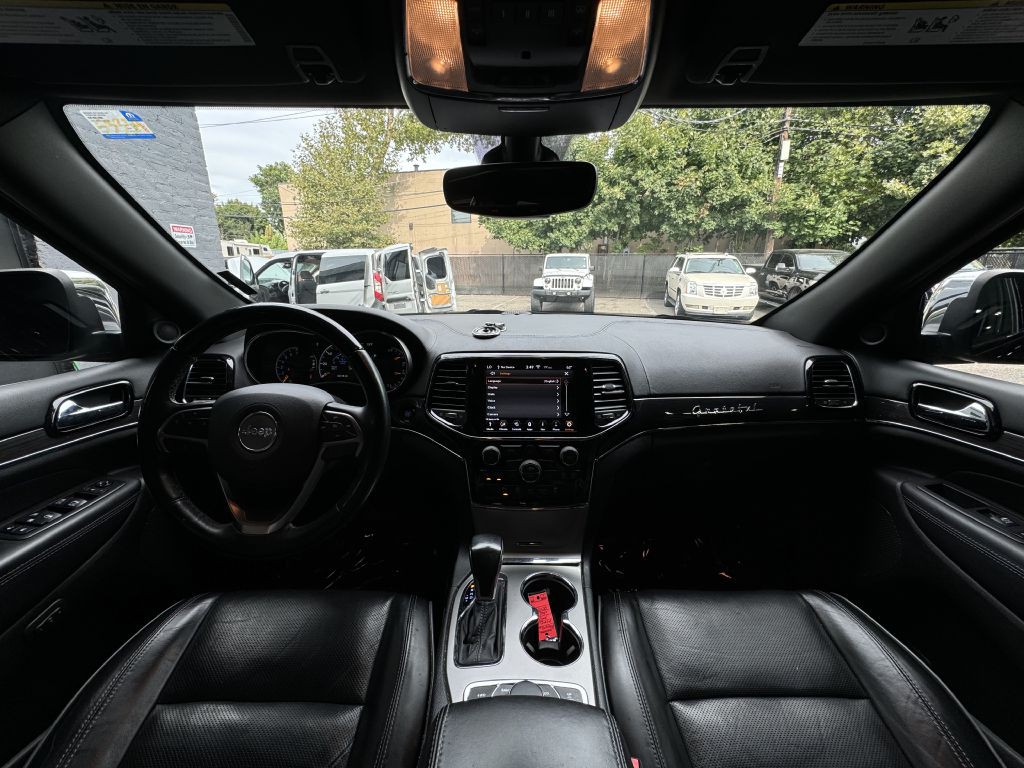 2020 Jeep Grand Cherokee Image 16