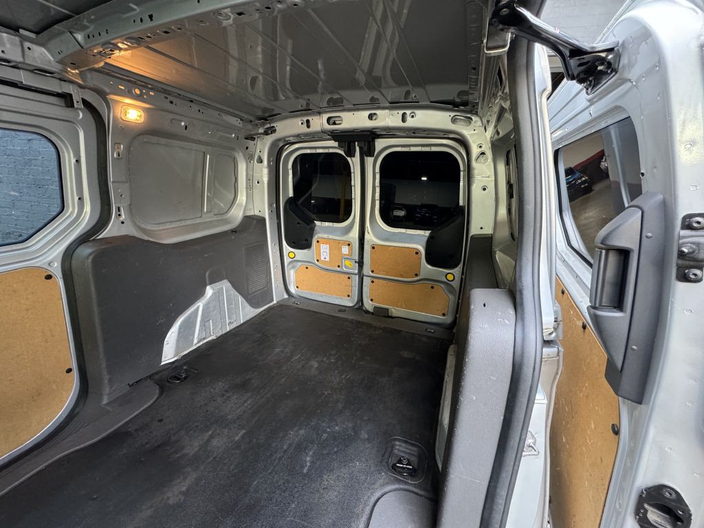 2020 Ford Transit Connect Image 24