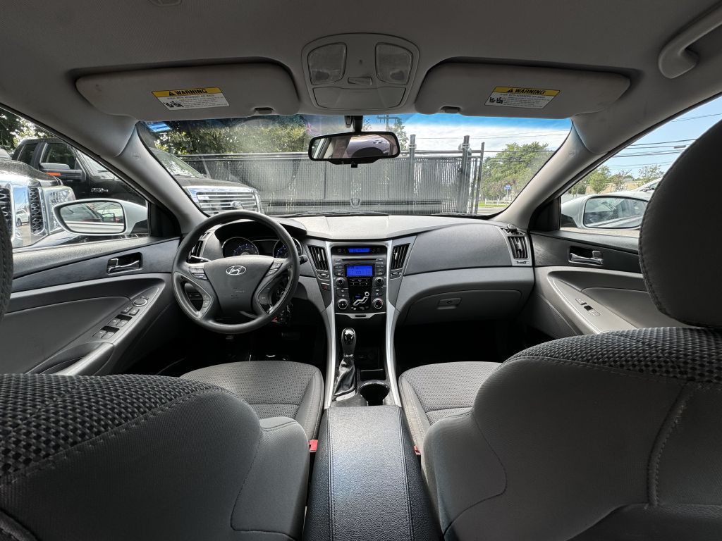 2013 Hyundai Sonata Image 15