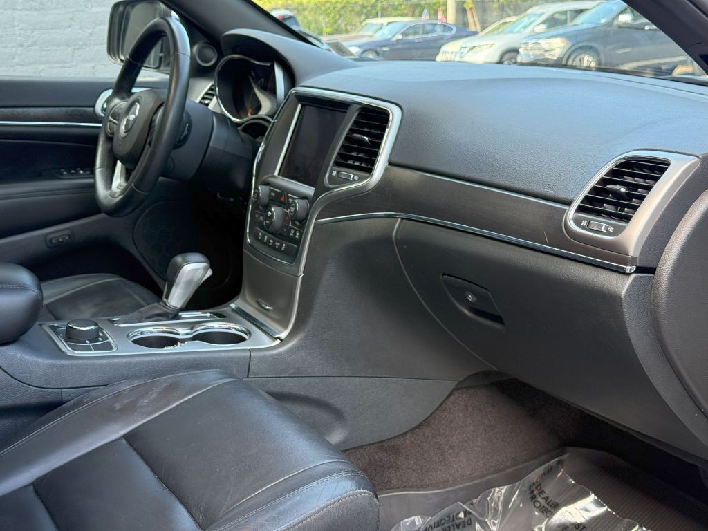 2018 Jeep Grand Cherokee Image 13