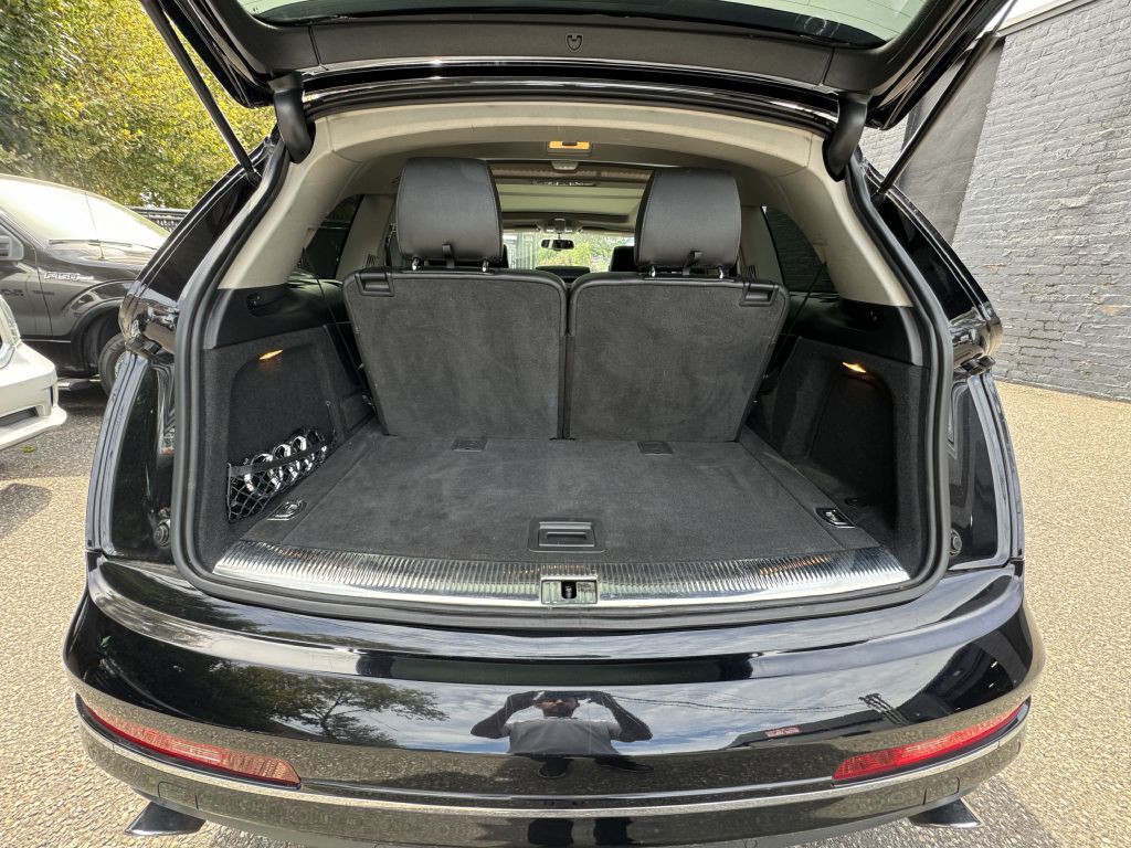 2015 Audi Q7 Image 25