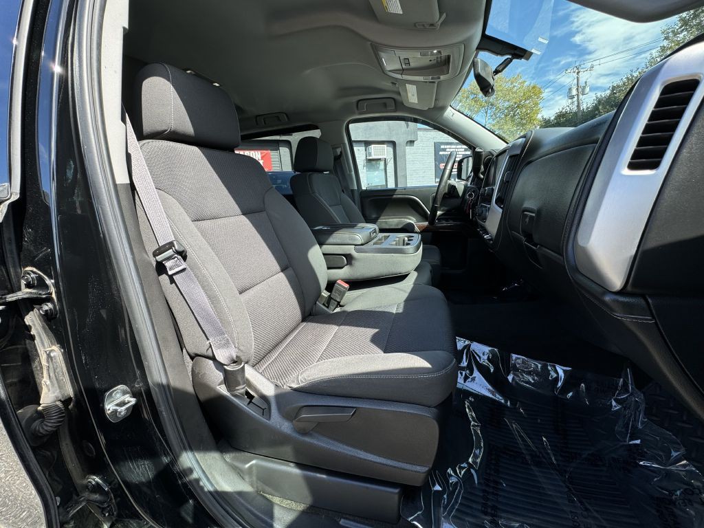 2015 GMC Sierra Image 17