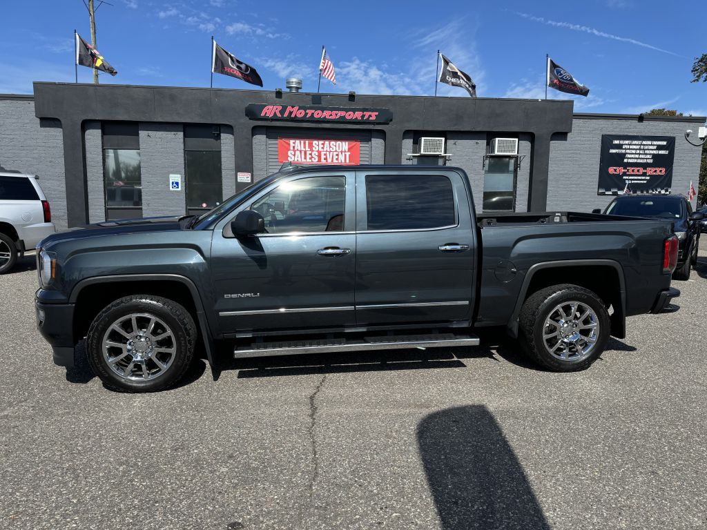 2018 GMC Sierra Image 2
