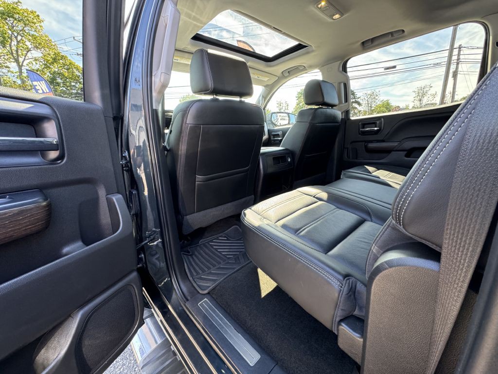 2018 GMC Sierra Image 21