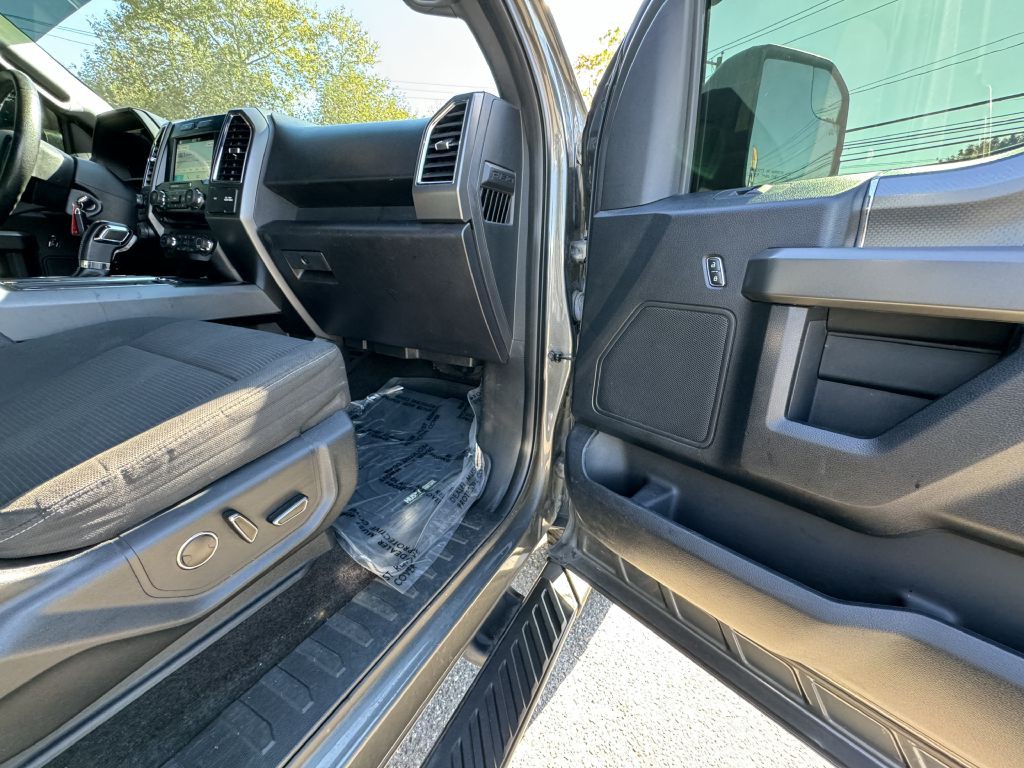 2016 Ford F-150 Image 19
