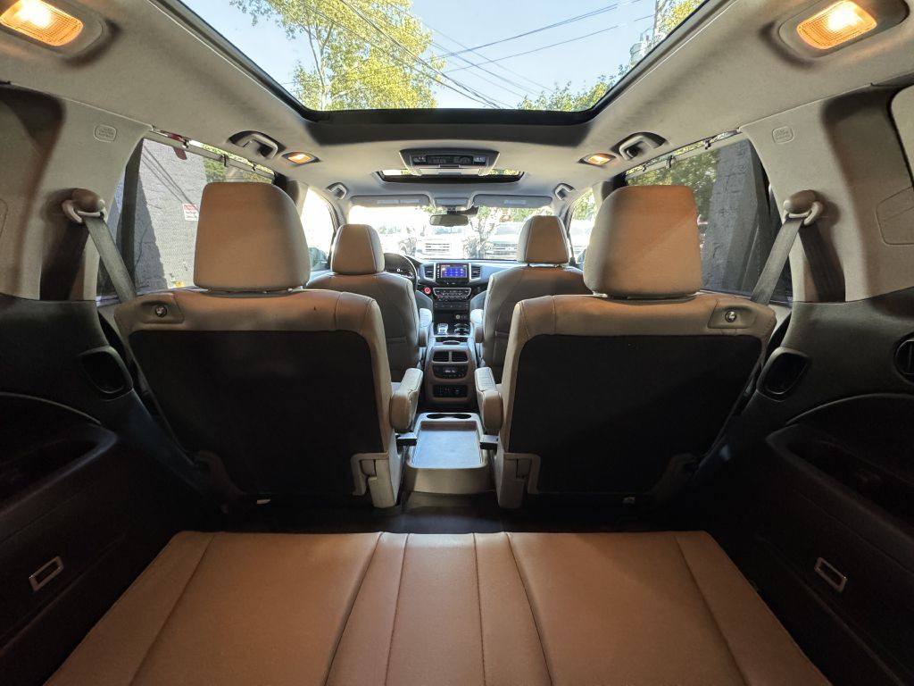 2016 Honda Pilot Image 16