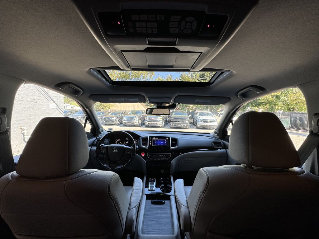 2016 Honda Pilot Image 17