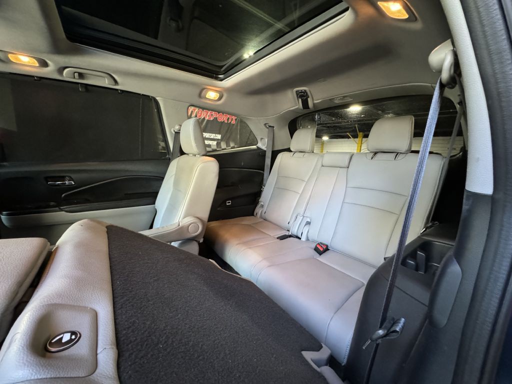 2016 Honda Pilot Image 24