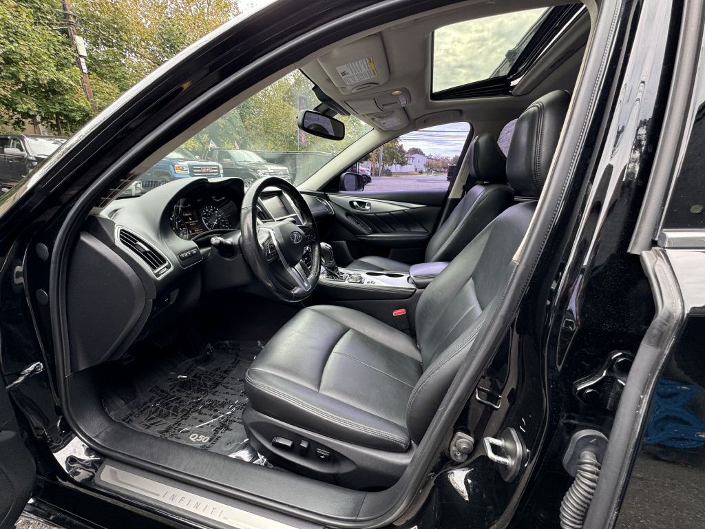 2019 INFINITI Q50 Image 12