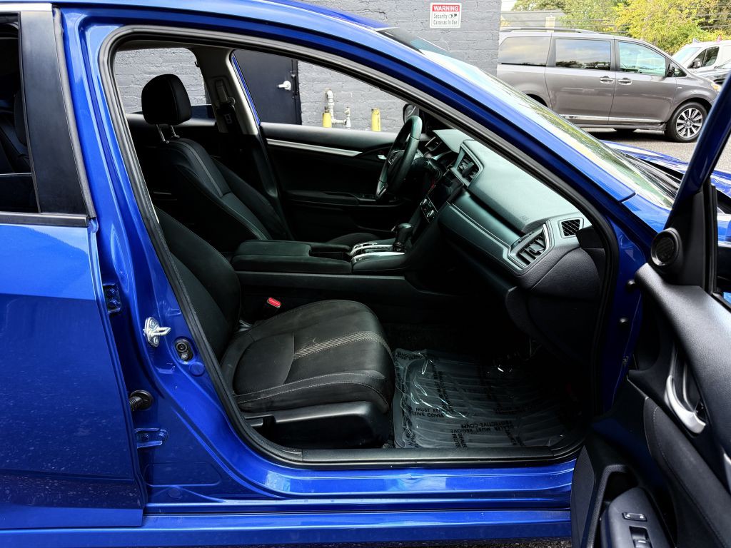 2018 Honda Civic Image 11