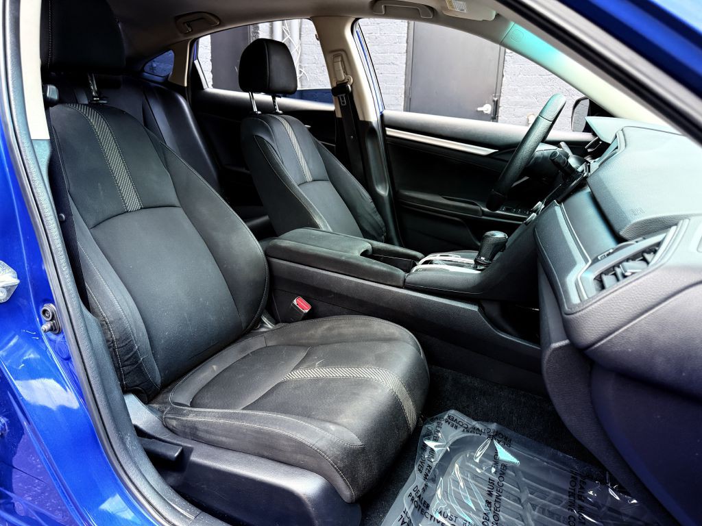 2018 Honda Civic Image 12