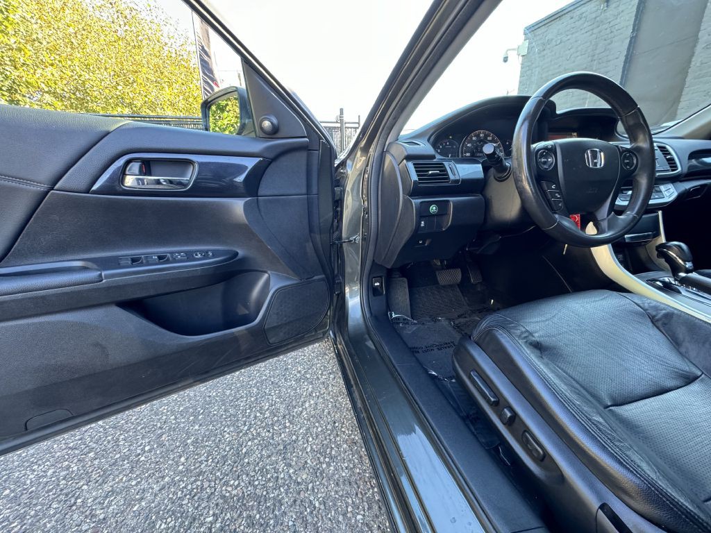 2014 Honda Accord Image 14