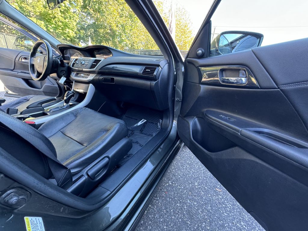 2014 Honda Accord Image 18