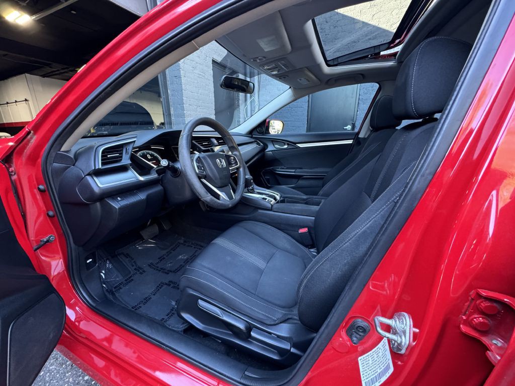 2017 Honda Civic Image 12