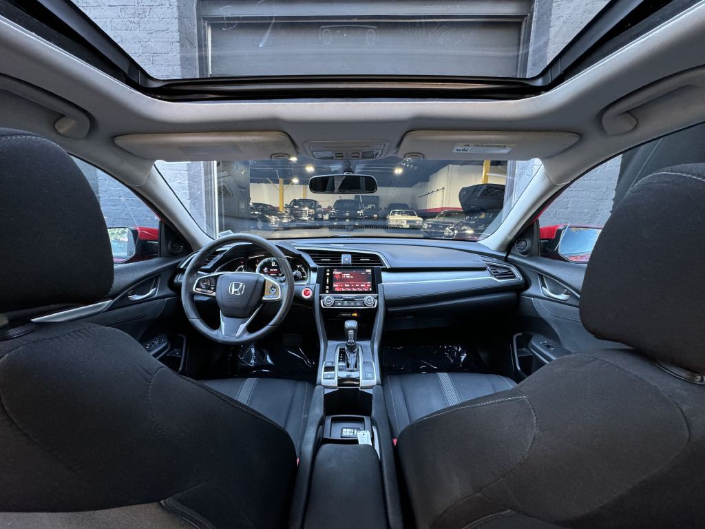 2017 Honda Civic Image 15