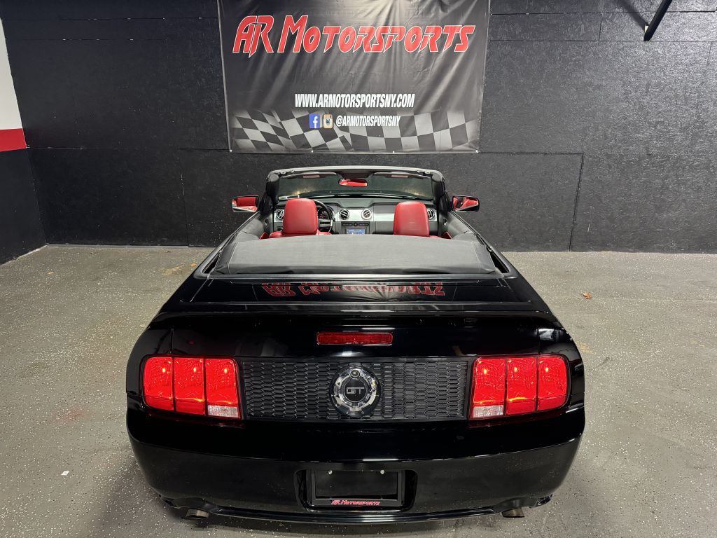 2006 Ford Mustang Image 5