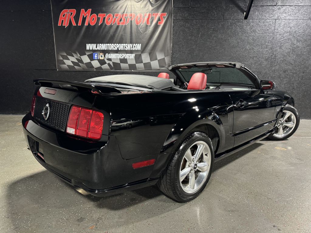 2006 Ford Mustang Image 6