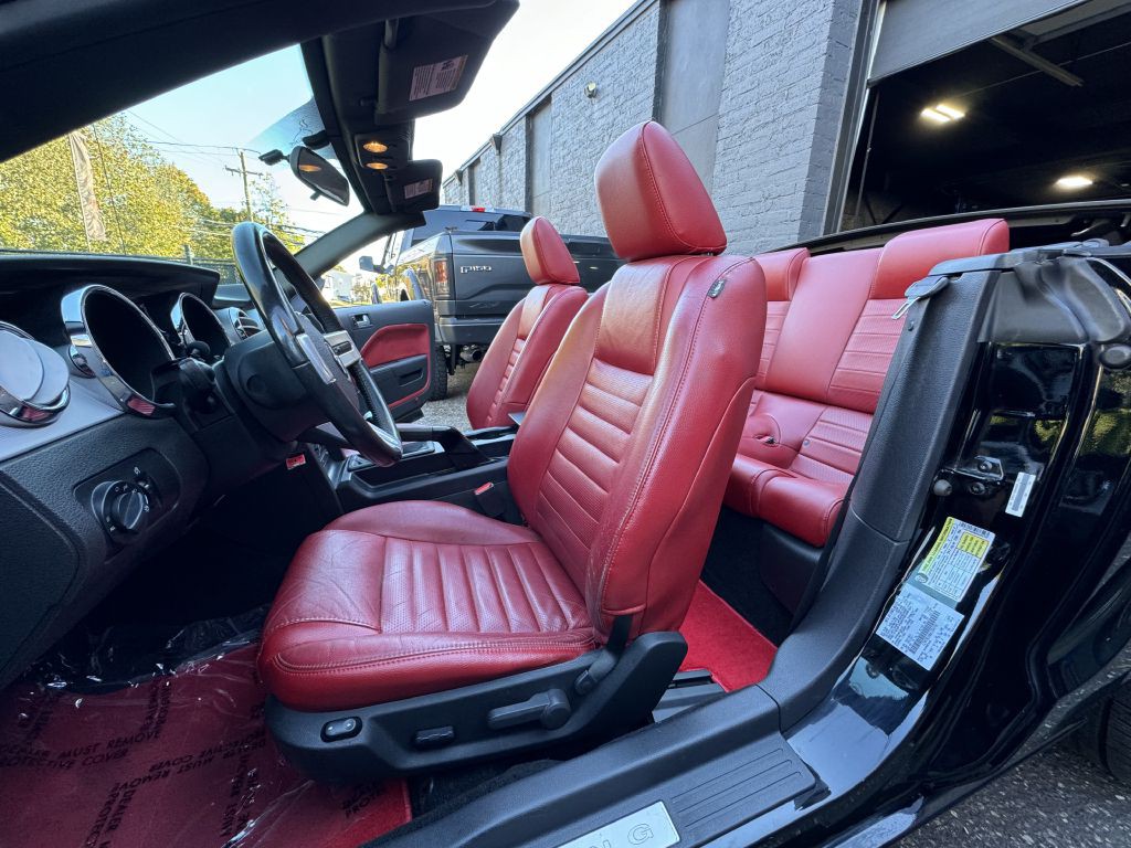 2006 Ford Mustang Image 15