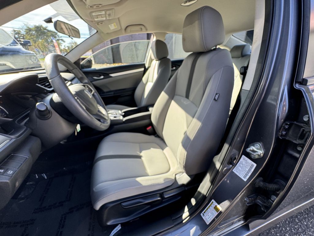 2018 Honda Civic Image 13