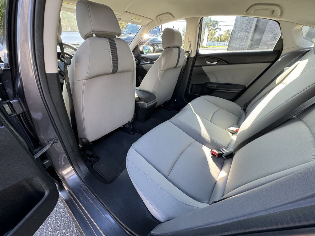 2018 Honda Civic Image 21