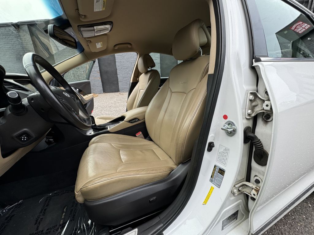 2014 Hyundai Azera Image 12