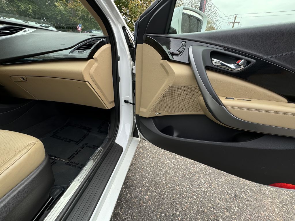 2014 Hyundai Azera Image 18