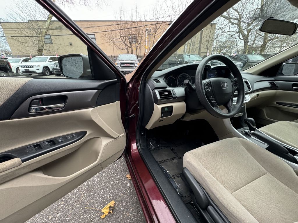 2013 Honda Accord Image 14