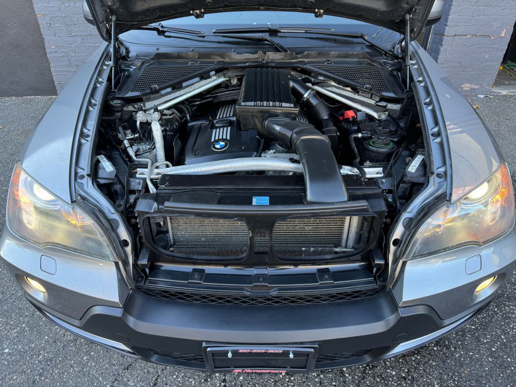2010 BMW X5 Image 9