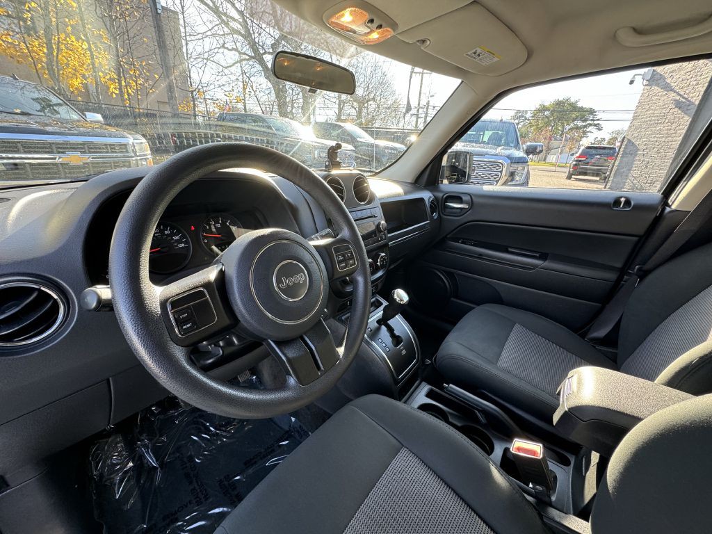 2012 Jeep Patriot Image 10