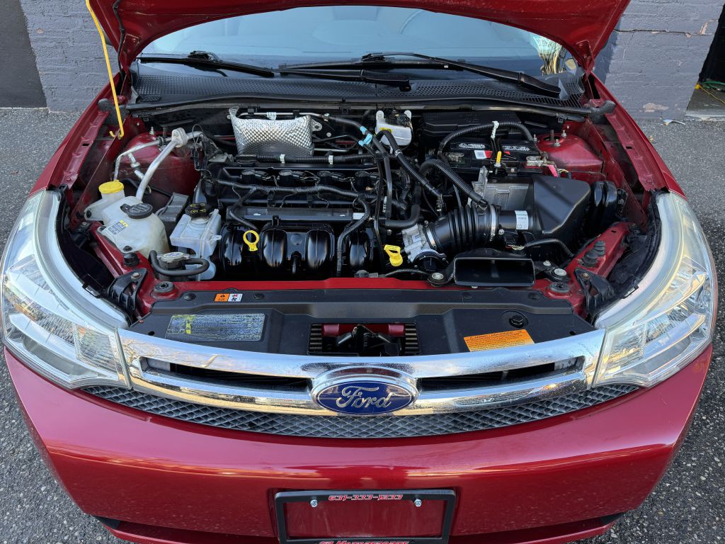 2011 Ford Focus Image 9