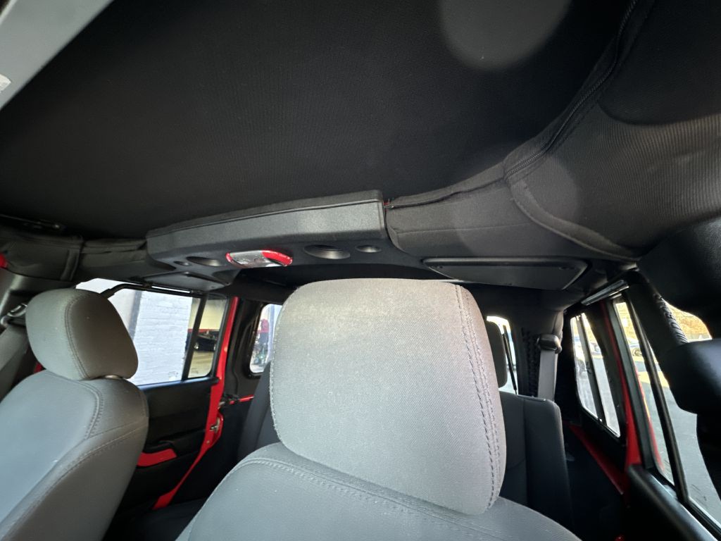 2015 Jeep Wrangler Unlimited Image 12