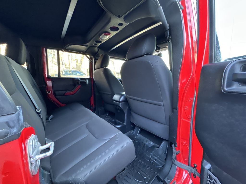 2015 Jeep Wrangler Unlimited Image 15