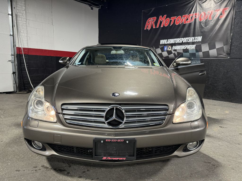 2007 Mercedes-Benz CLS-Class Image 8